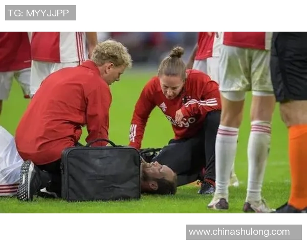 心源性猝死的足球明星背后的健康隐患与运动风险探讨