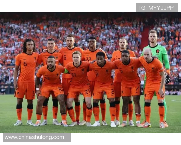 足坛足球明星盘点全球知名球员及其辉煌成就与影响力分析 足坛足球明星盘点全球知名球员及其辉煌成就与影响力分析